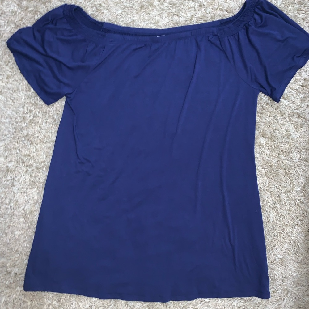 TO BE DONATED off the shoulder dress - Picture 2 of 3